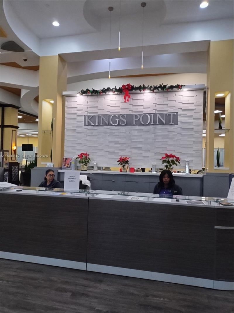 7649 E Granville Dr, Unit 301, Tamarac, FL 33321 Photo