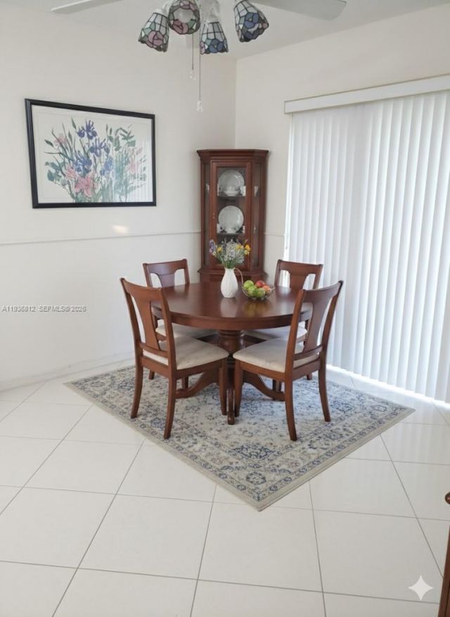 7649 E Granville Dr, Unit 301, Tamarac, FL 33321 Photo