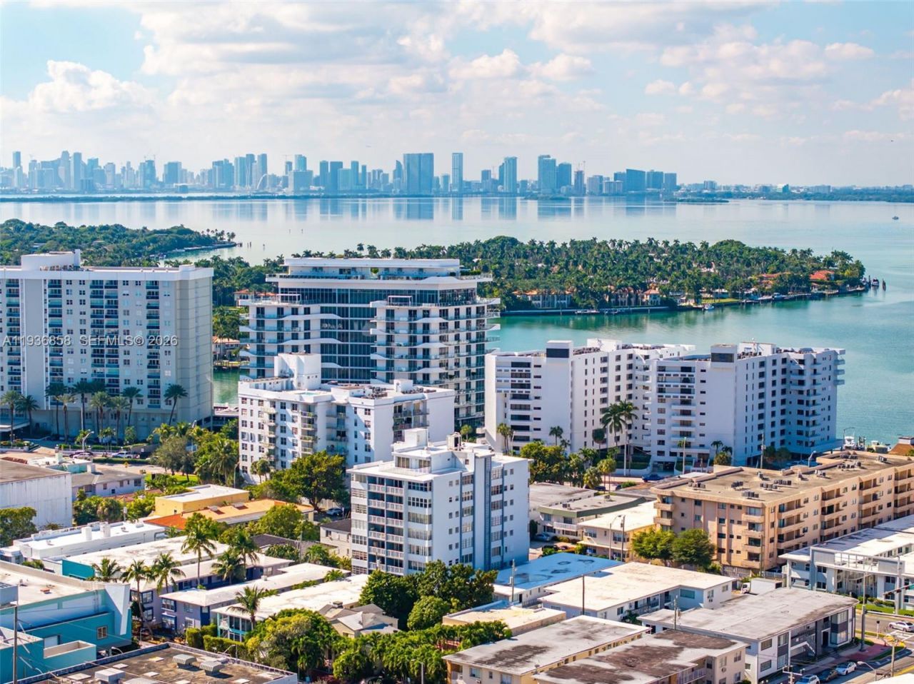 6855 E Abbott Ave , Unit 801, Miami Beach, FL 33141 Photo