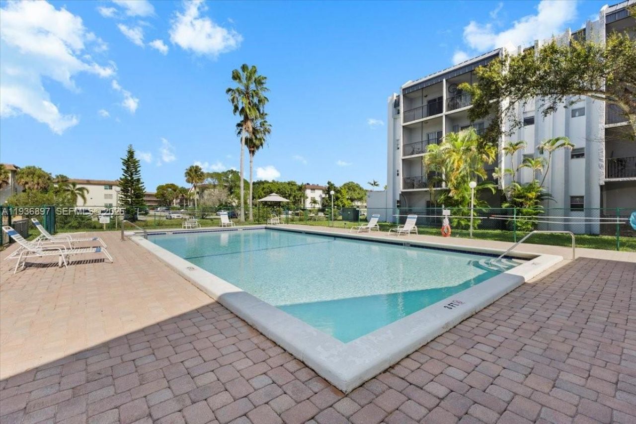 7501 NW 16th St, Unit 3303, Plantation, FL 33313 Photo