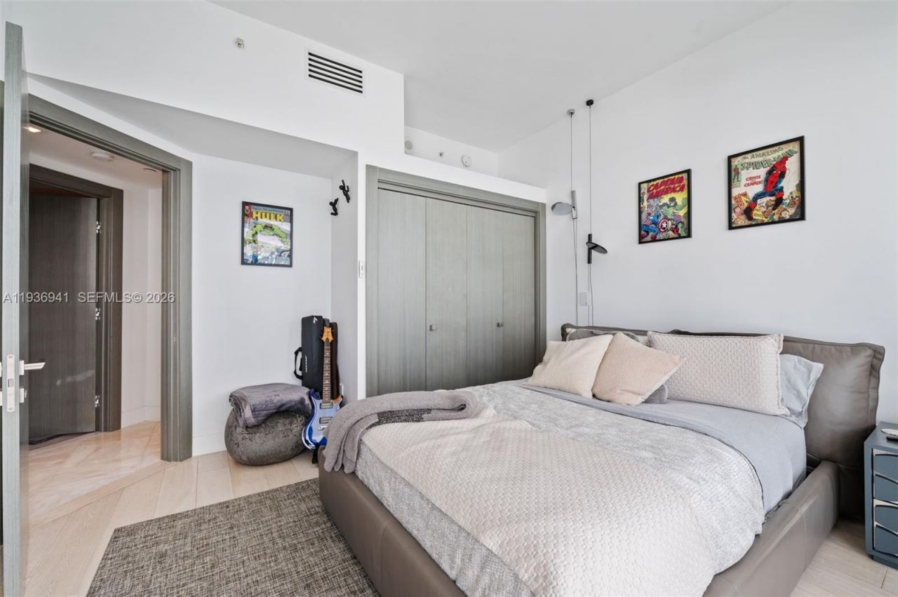 1331 Brickell Bay Dr, Unit 2907, Miami, FL 33131 Photo