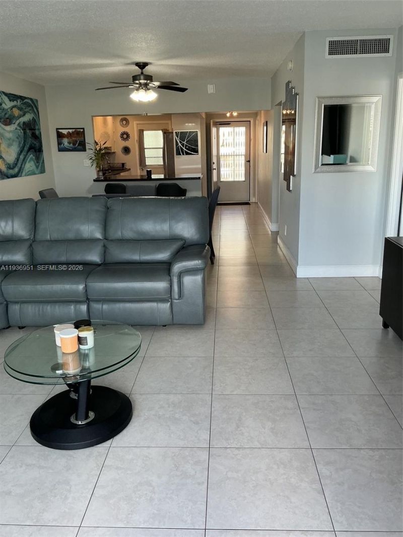 400 Golden Isles Dr , Unit 55, Hallandale Beach, FL 33009 Photo