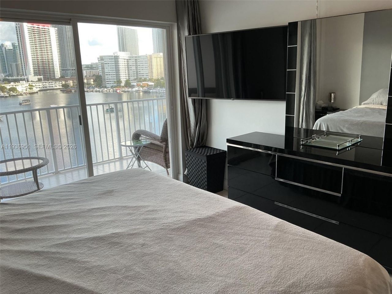 400 Golden Isles Dr , Unit 55, Hallandale Beach, FL 33009 Photo