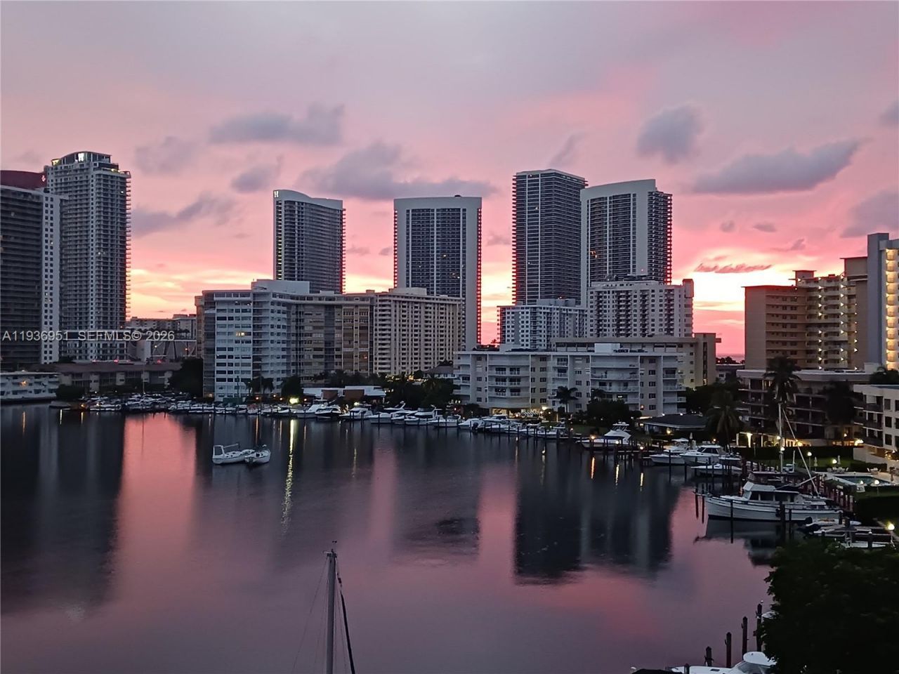 400 Golden Isles Dr , Unit 55, Hallandale Beach, FL 33009 Photo