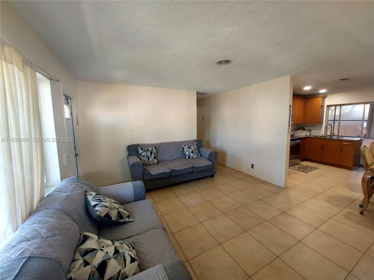 4571 NW 19th Way, Tamarac, FL 33309 Photo