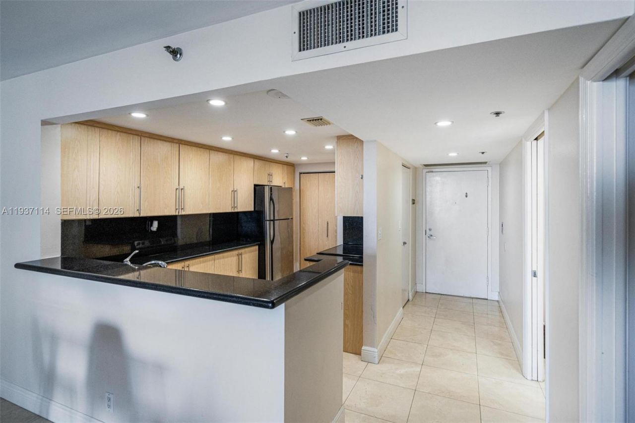 1717 N Bayshore Dr, Unit A-1439, Miami, FL 33132 Photo