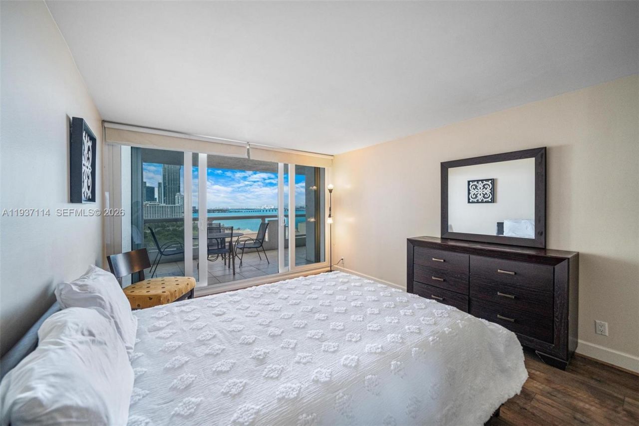 1717 N Bayshore Dr, Unit A-1439, Miami, FL 33132 Photo