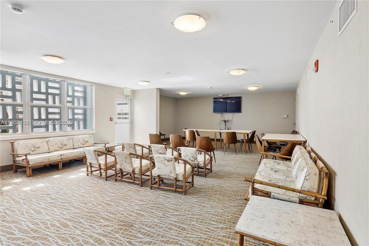 3 Island Ave , Unit 07B, Miami Beach, FL 33139 Photo