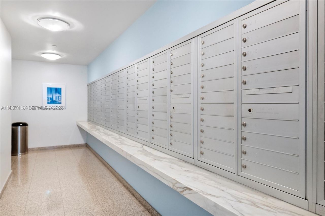 3 Island Ave , Unit 07B, Miami Beach, FL 33139 Photo