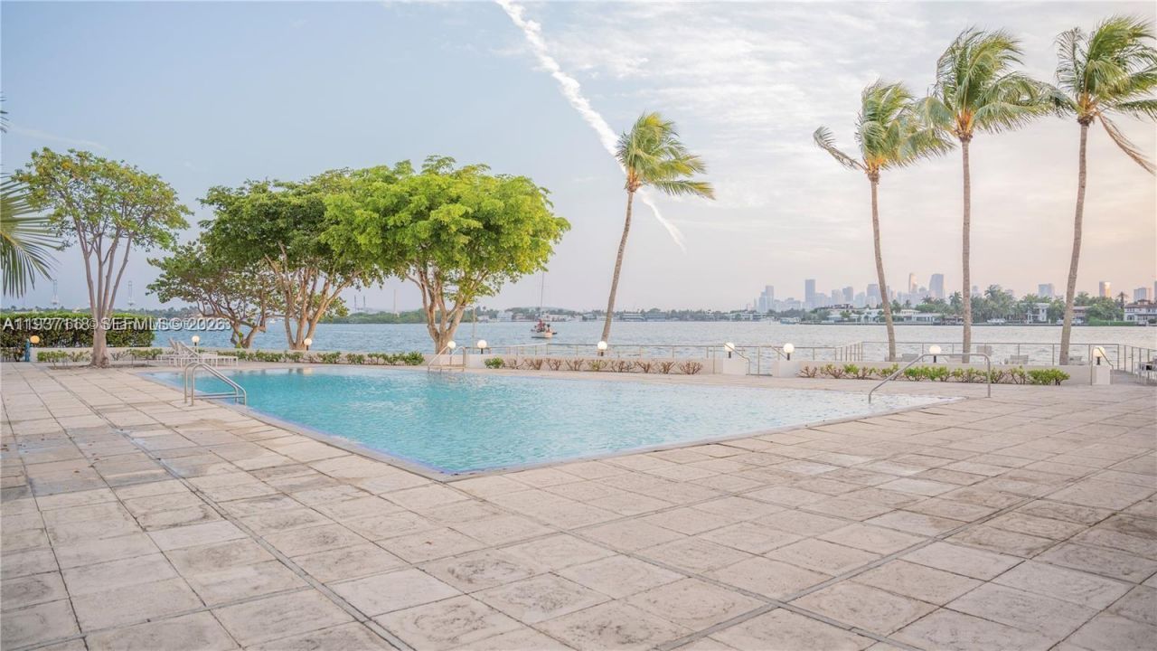 3 Island Ave , Unit 07B, Miami Beach, FL 33139 Photo