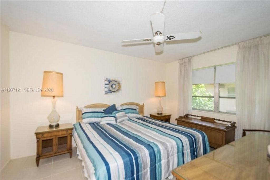 3061 NW 47th Ter, Unit 232B, Lauderdale Lakes, FL 33313 Photo