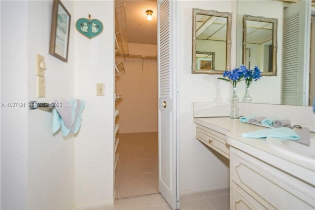 3061 NW 47th Ter, Unit 232B, Lauderdale Lakes, FL 33313 Photo