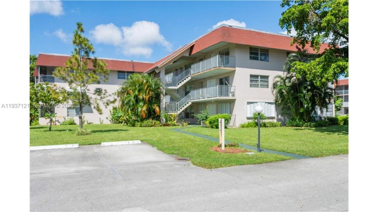 3061 NW 47th Ter, Unit 232B, Lauderdale Lakes, FL 33313 Photo