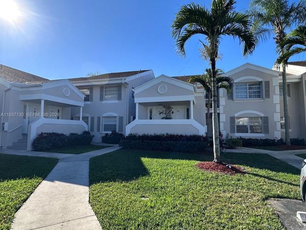 2246 SE 27th Dr, Unit 204-D, Homestead, FL 33035