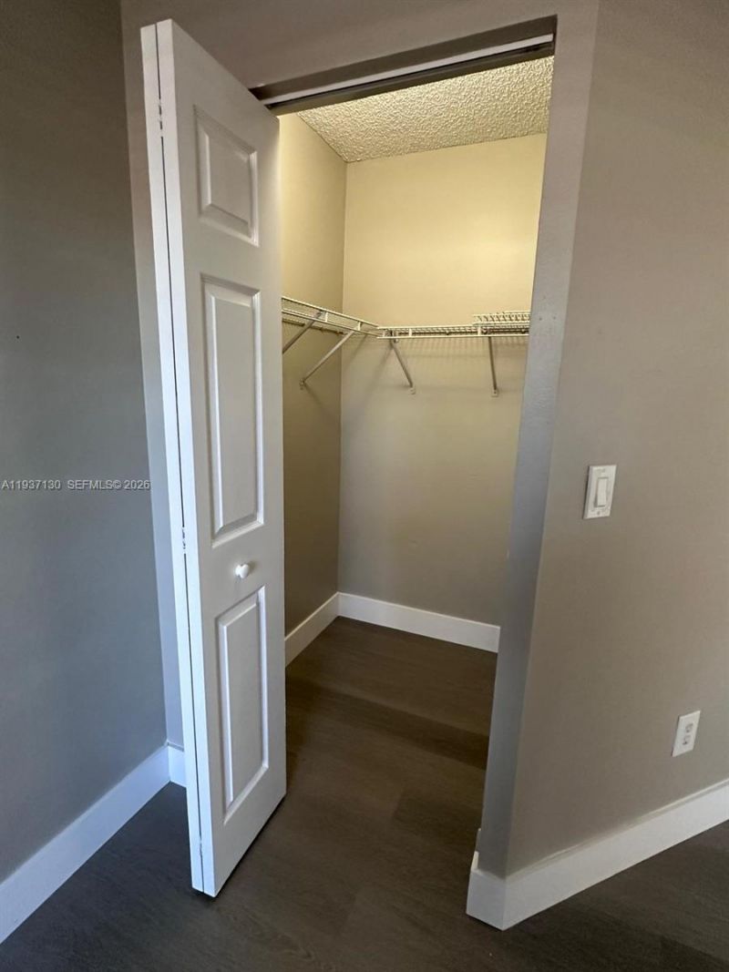 2246 SE 27th Dr, Unit 204-D, Homestead, FL 33035 Photo