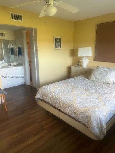 7797 Golf Cir Dr, Unit 310, Margate, FL 33063 Photo