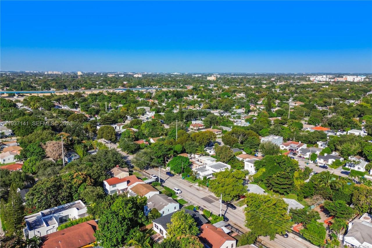 254 NW 43rd St, Miami, FL 33127 Photo