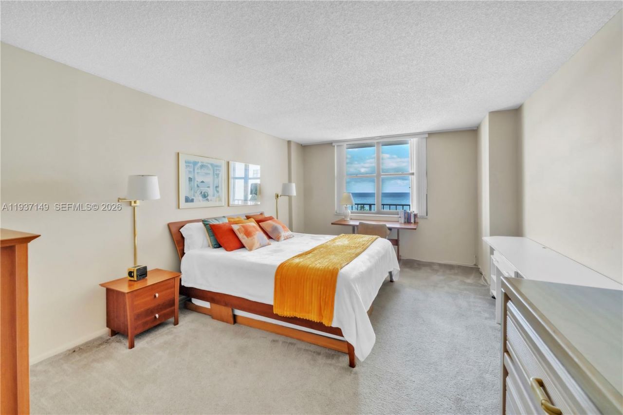 2401 S Ocean Dr, Unit 702, Hollywood, FL 33019 Photo