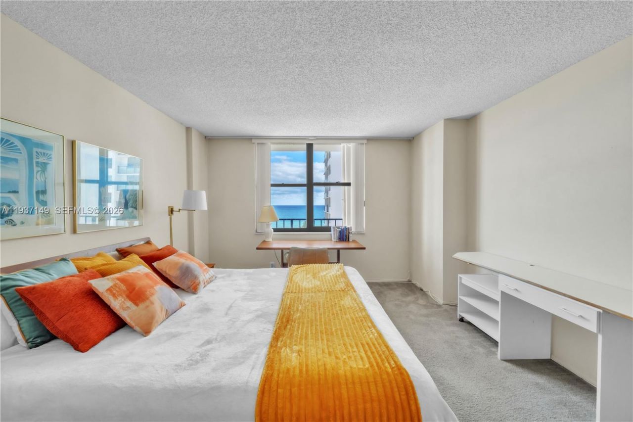 2401 S Ocean Dr, Unit 702, Hollywood, FL 33019 Photo