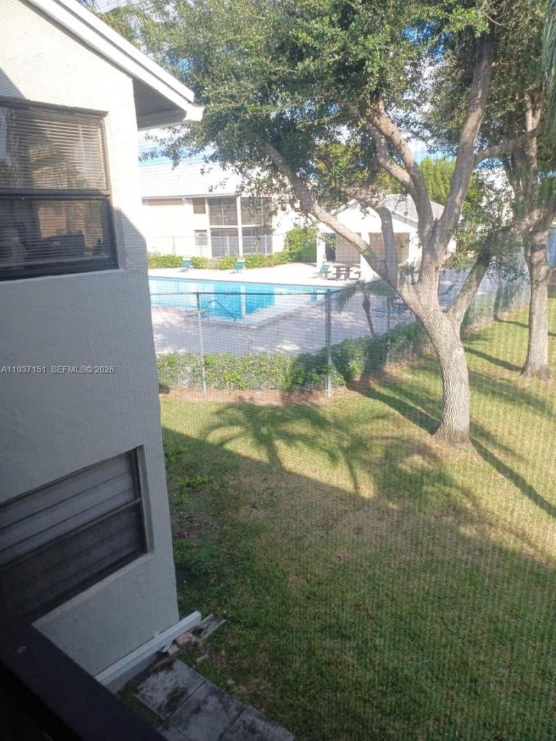 1201 N Liberty Ave, Unit 1201E, Homestead, FL 33034 Photo