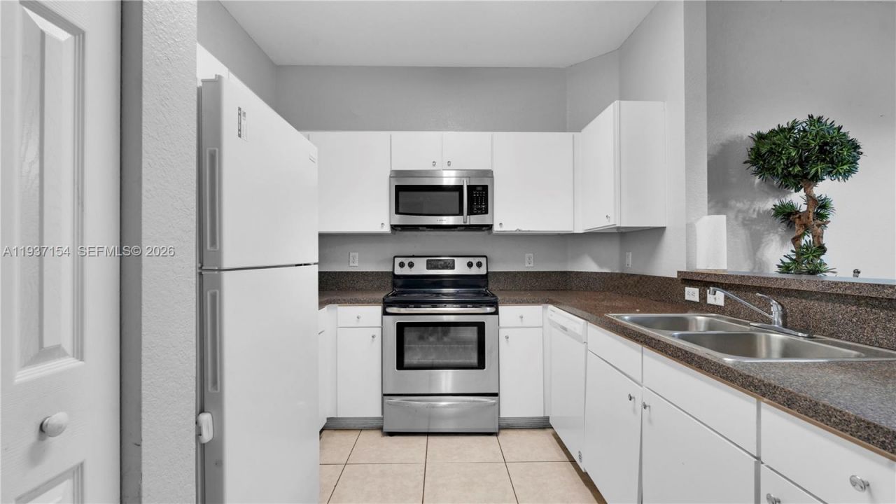 13103 SW 42nd St, Unit 5106, Miramar, FL 33027 Photo