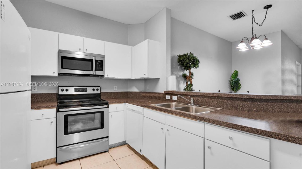 13103 SW 42nd St, Unit 5106, Miramar, FL 33027 Photo