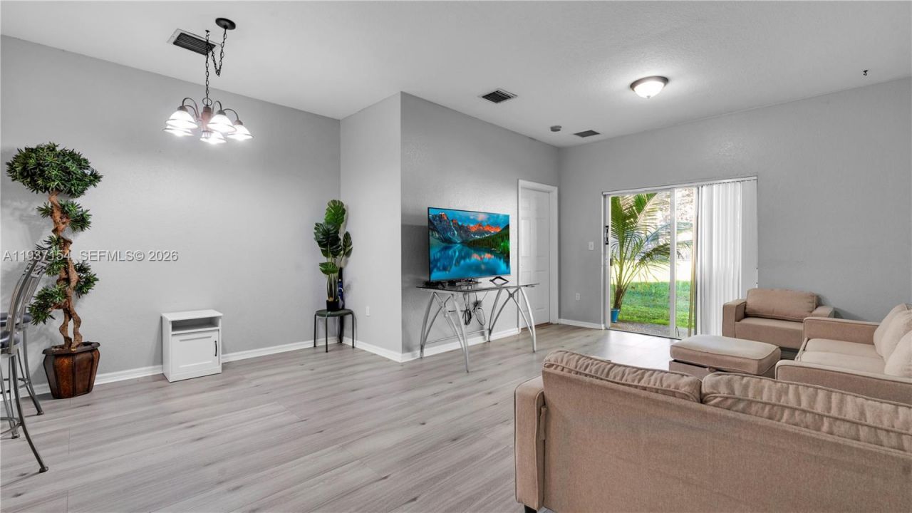 13103 SW 42nd St, Unit 5106, Miramar, FL 33027 Photo