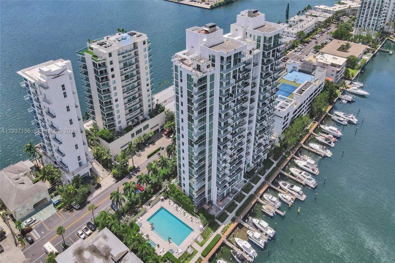 7930 East Dr , Unit 1806, North Bay Village, FL 33141 Photo