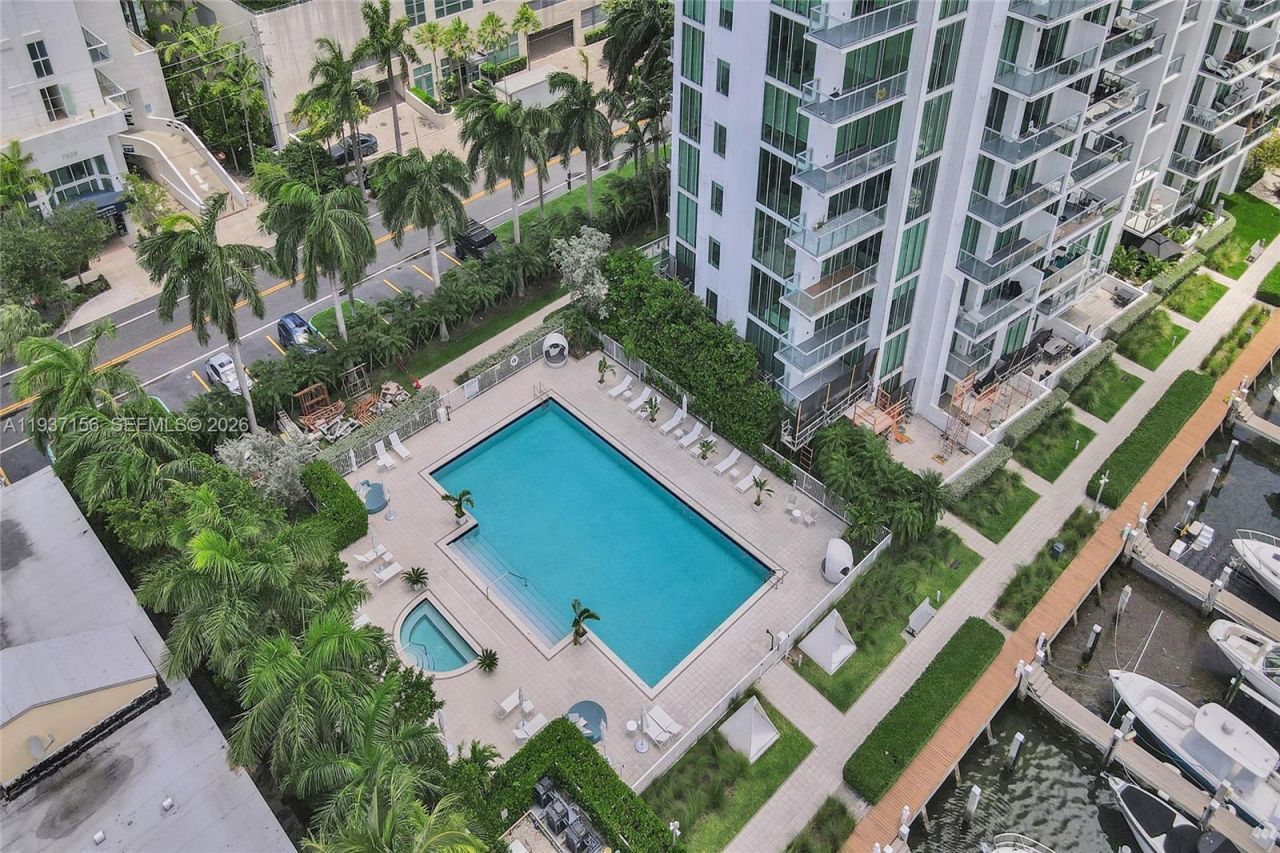 7930 East Dr , Unit 1806, North Bay Village, FL 33141 Photo