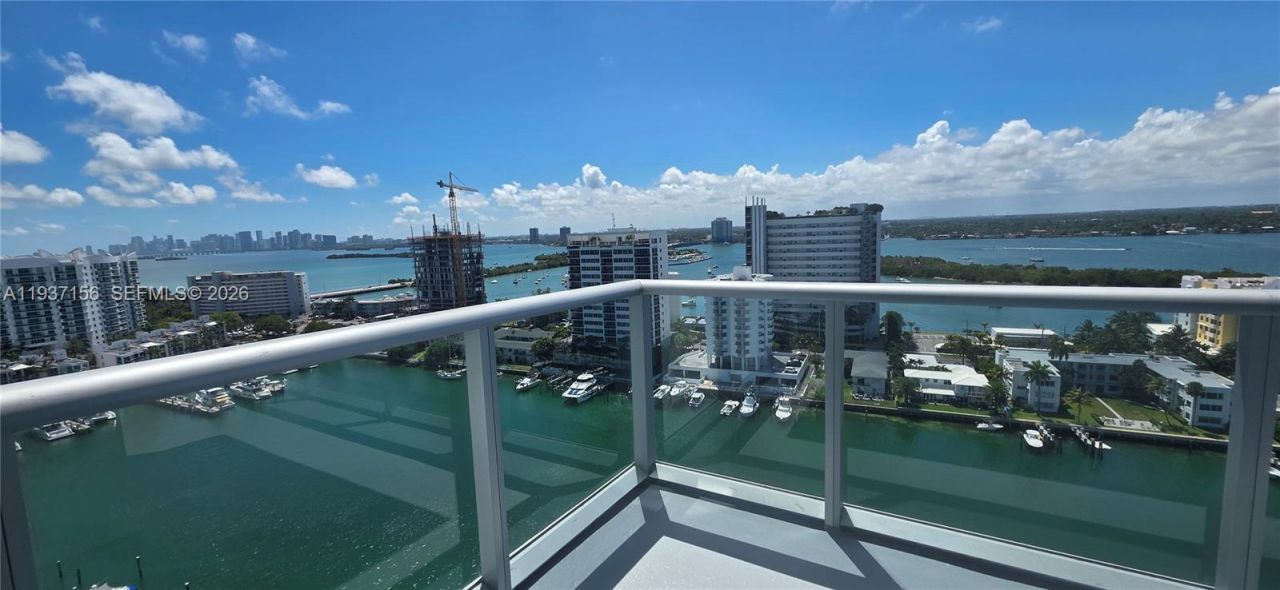 7930 East Dr, Unit 1806, North Bay Village, FL 33141 Photo