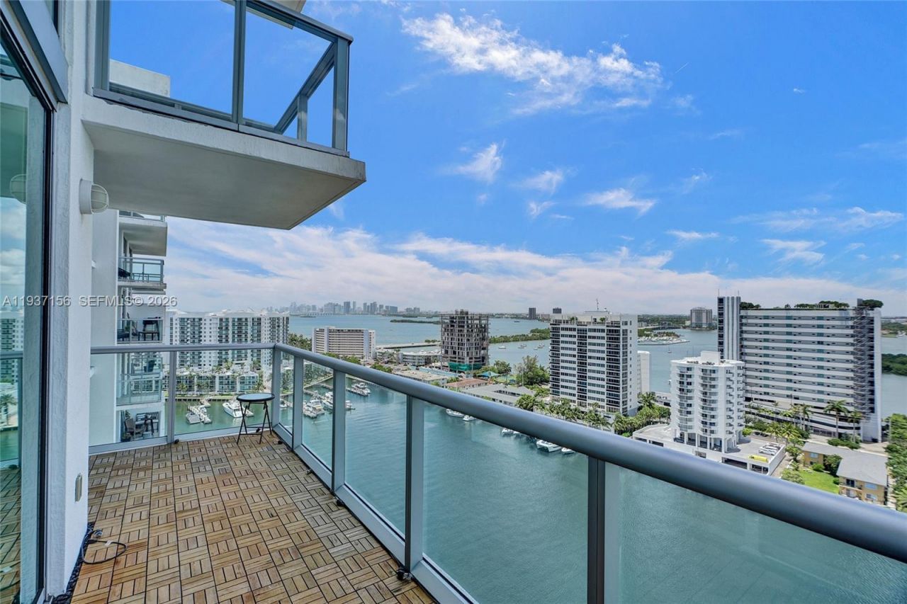 7930 East Dr , Unit 1806, North Bay Village, FL 33141 Photo