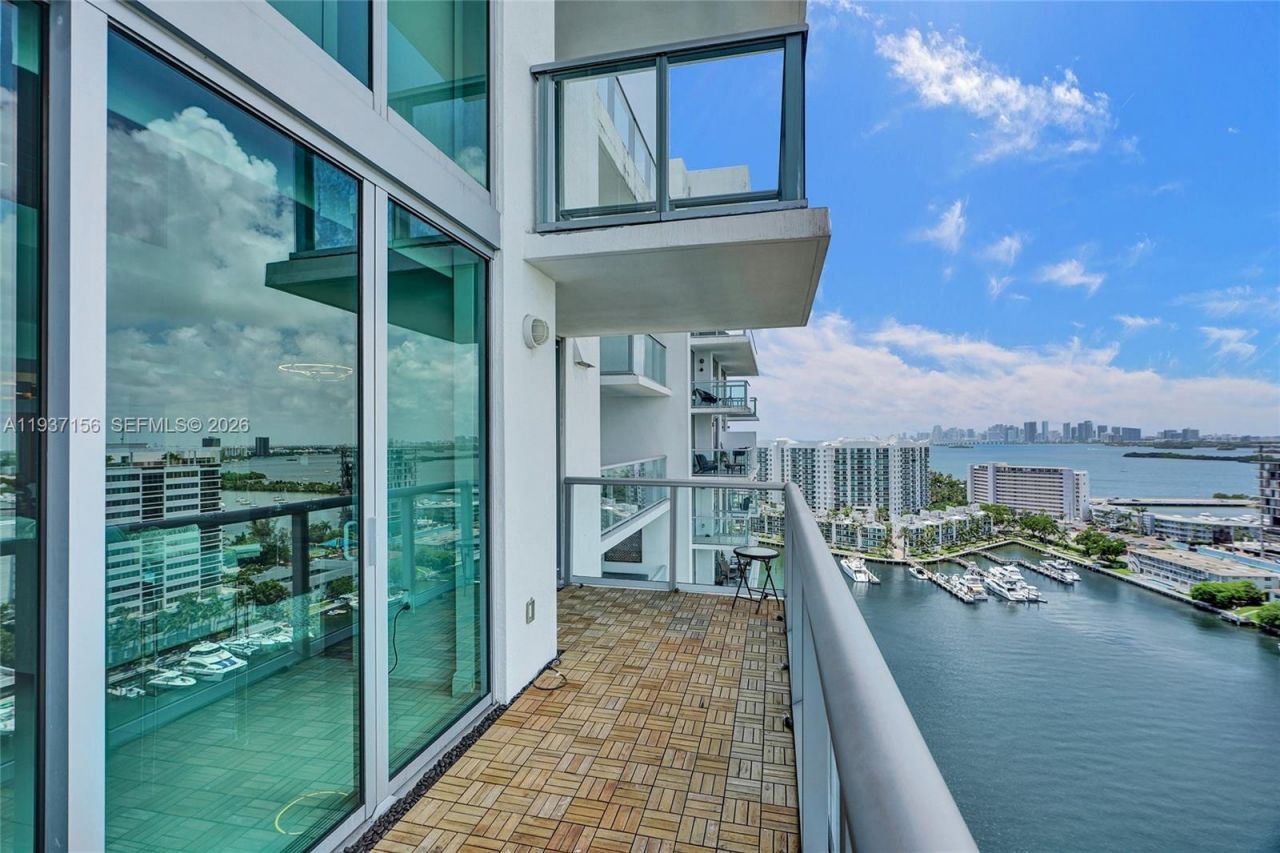 7930 East Dr , Unit 1806, North Bay Village, FL 33141 Photo