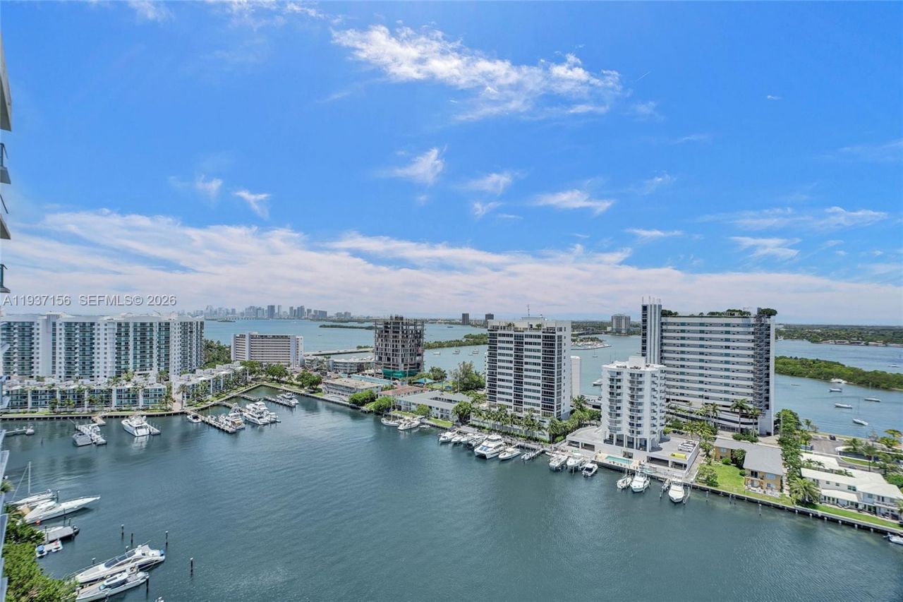 7930 East Dr , Unit 1806, North Bay Village, FL 33141 Photo