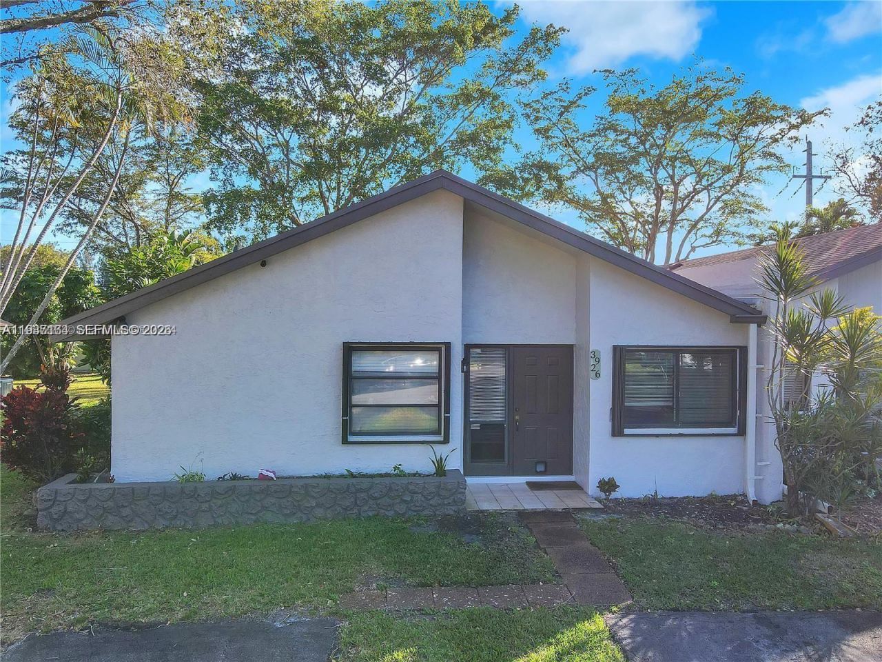 3926 S Arelia Dr S, Delray Beach, FL 33445 Photo