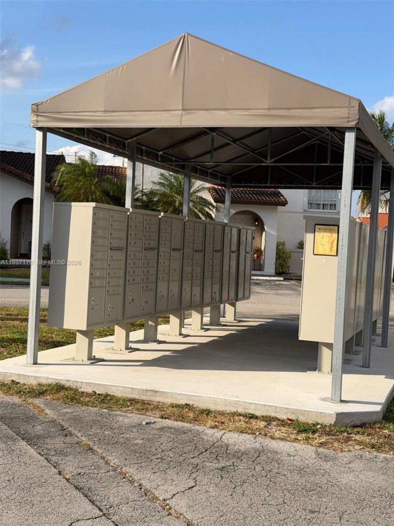 13551 SW 62nd St # 4, Unit 155, Miami, FL 33183 Photo