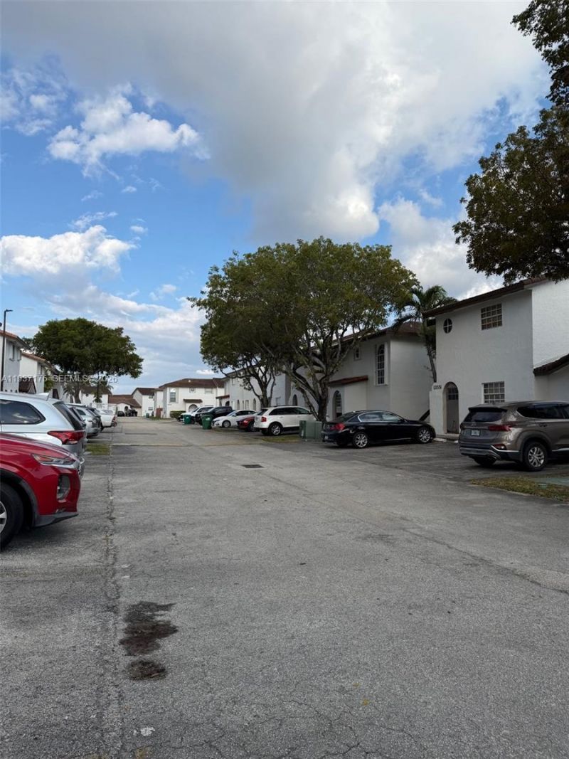 13551 SW 62nd St # 4, Unit 155, Miami, FL 33183 Photo