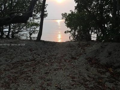202 Sanctuary Dr, Key Largo, FL 33037 Photo