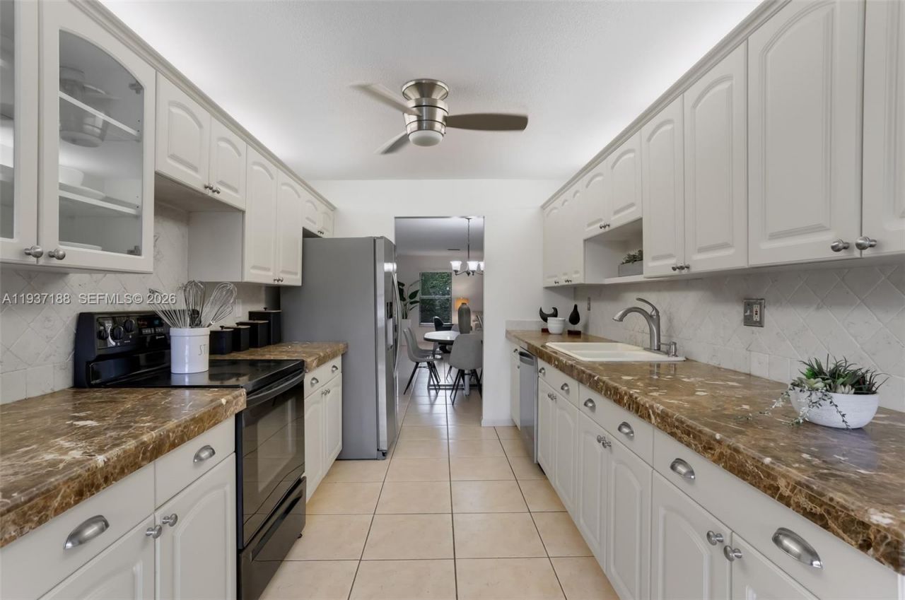 11905 Donlin Dr, Wellington, FL 33414 Photo