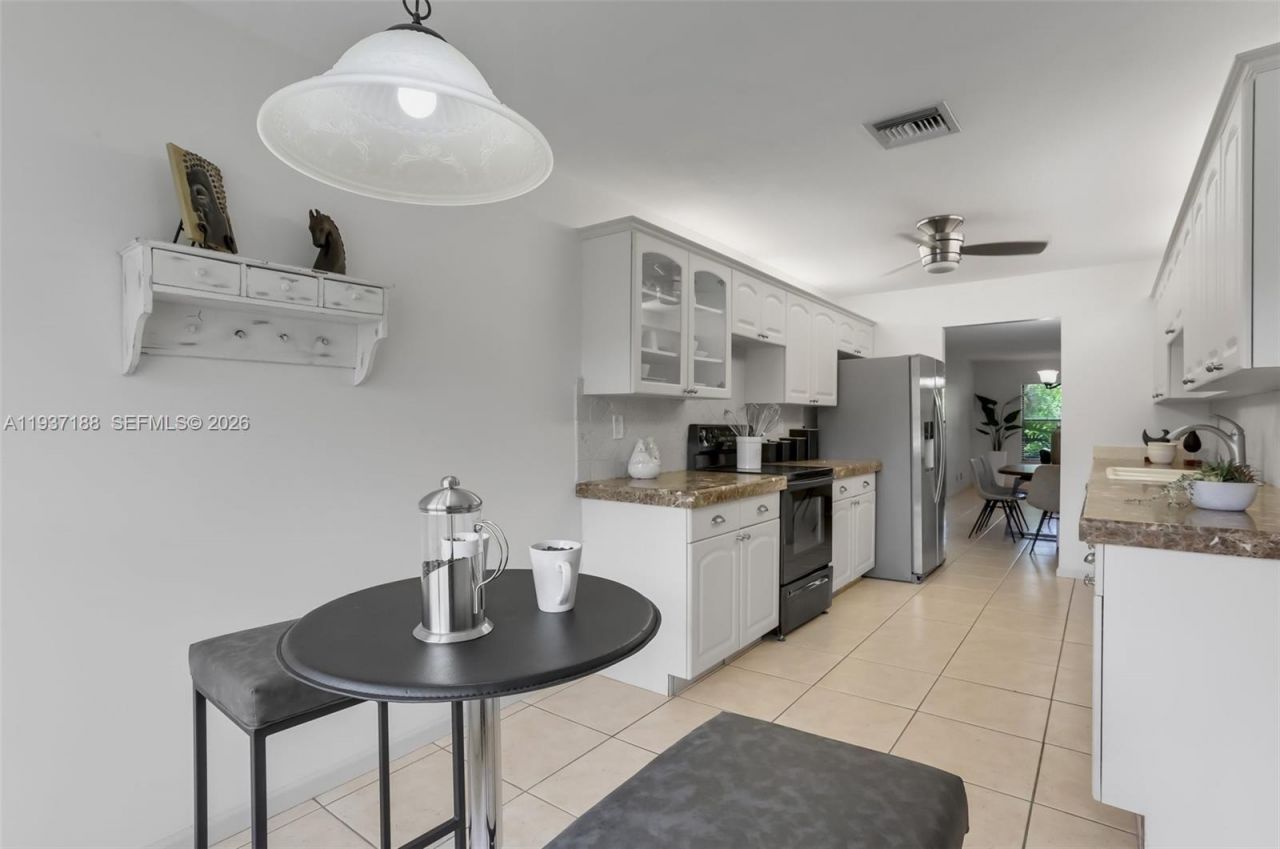 11905 Donlin Dr, Wellington, FL 33414 Photo