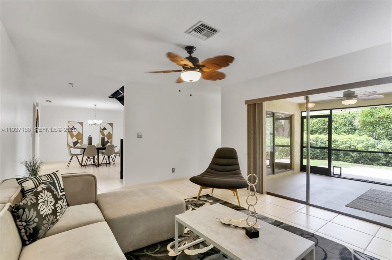 11905 Donlin Dr, Wellington, FL 33414 Photo