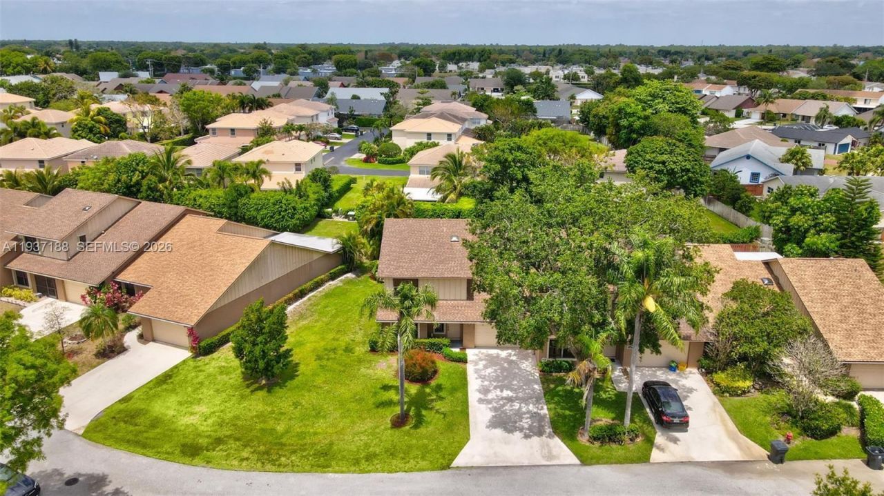 11905 Donlin Dr, Wellington, FL 33414 Photo