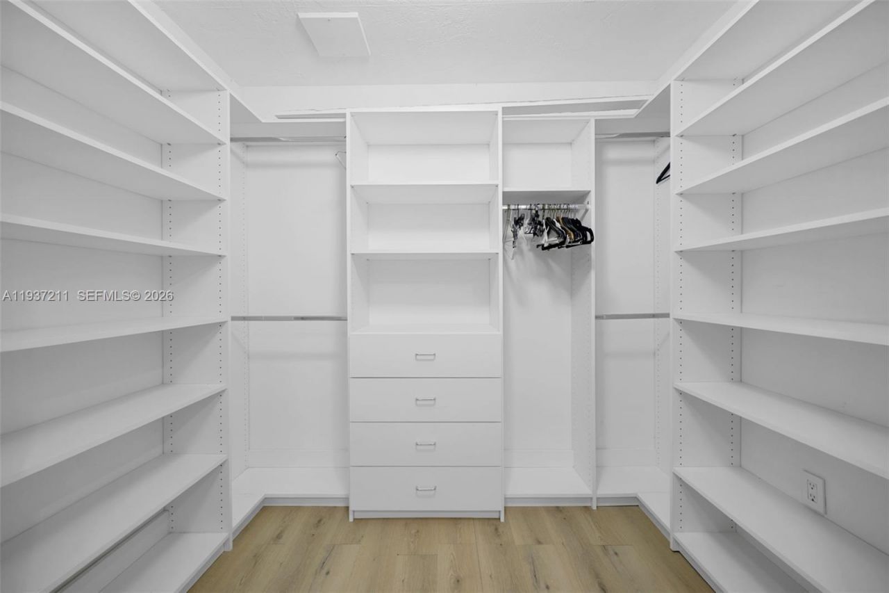 5300 SW 162nd Ave, Southwest Ranches, FL 33331 Photo