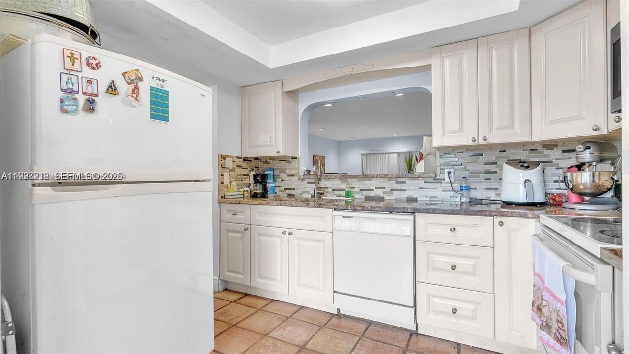 14873 Cumberland Dr, Unit 2040, Delray Beach, FL 33446 Photo