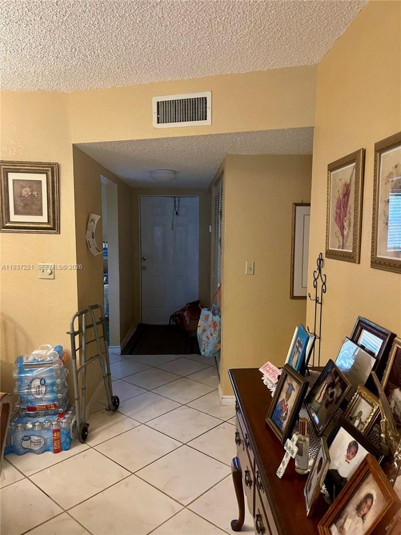 8351 Sands Point Blvd , Unit A208, Tamarac, FL 33321 Photo