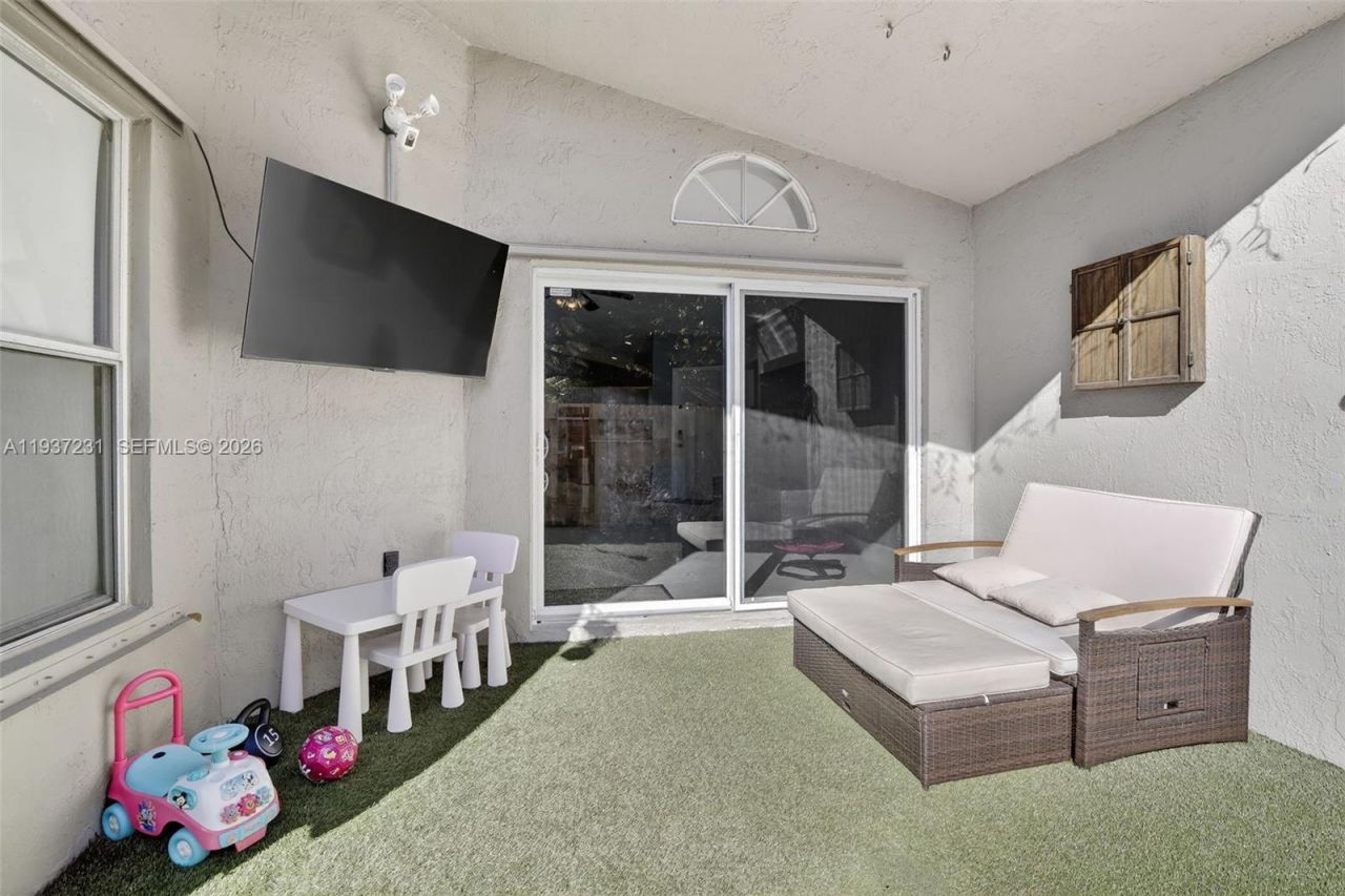 12168 NW 36th Pl, Unit 12168, Sunrise, FL 33323 Photo