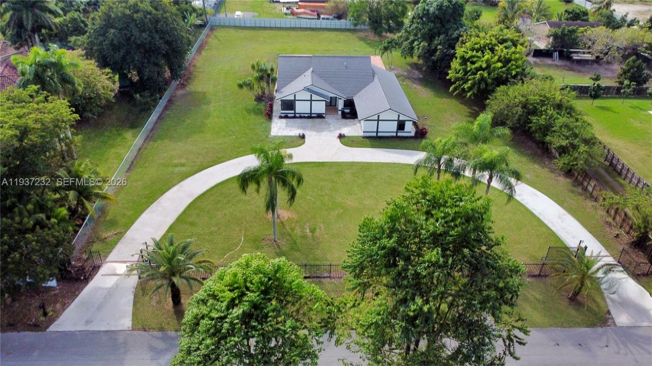 21360 SW 236th St, Homestead, FL 33031 Photo