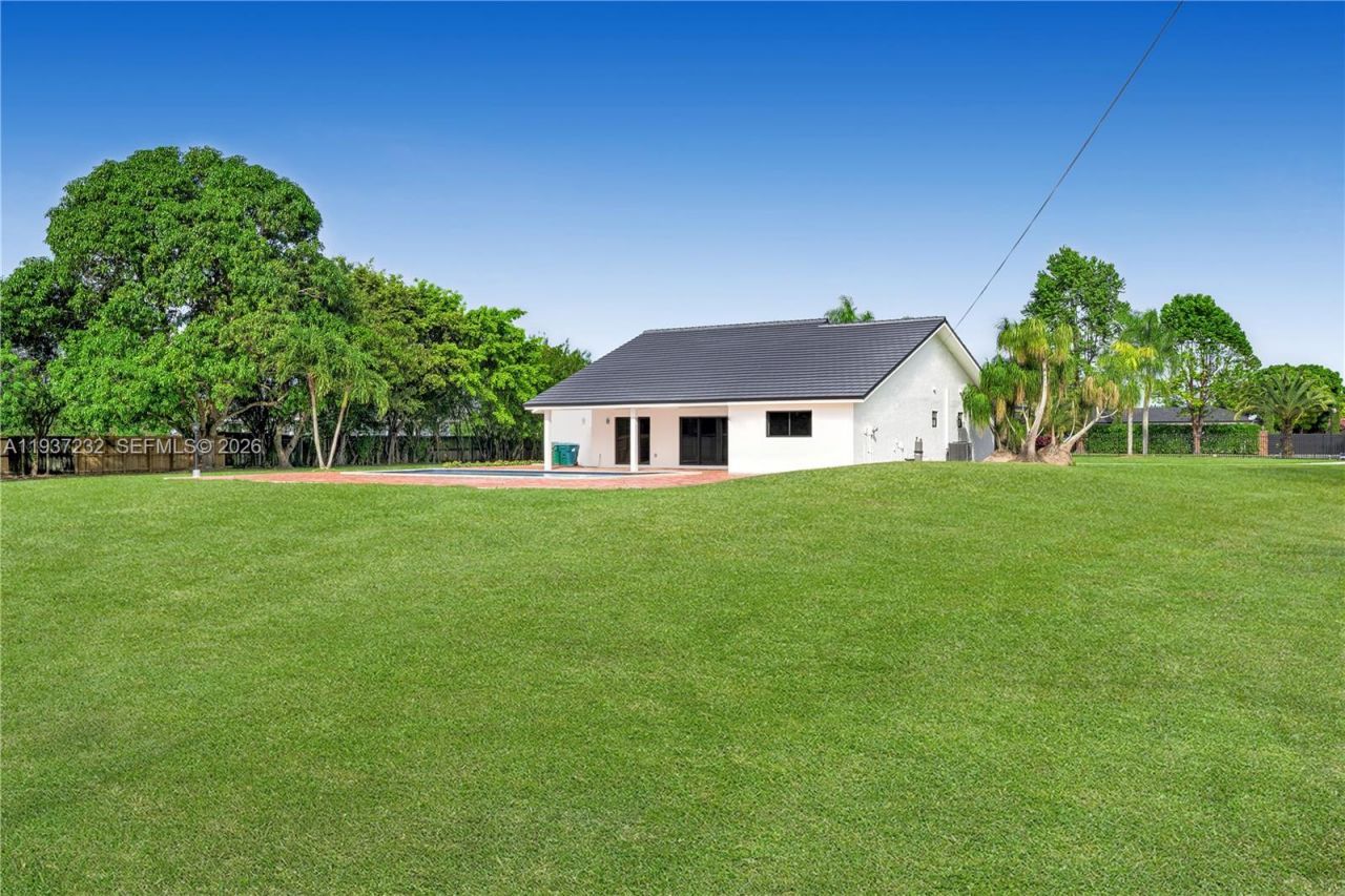 21360 SW 236th St, Homestead, FL 33031 Photo