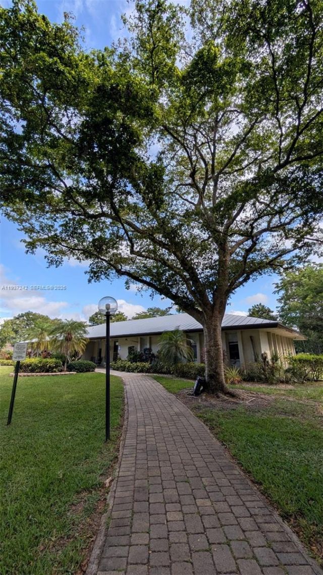 6080 NW 44th St , Unit 305, Lauderhill, FL 33319 Photo