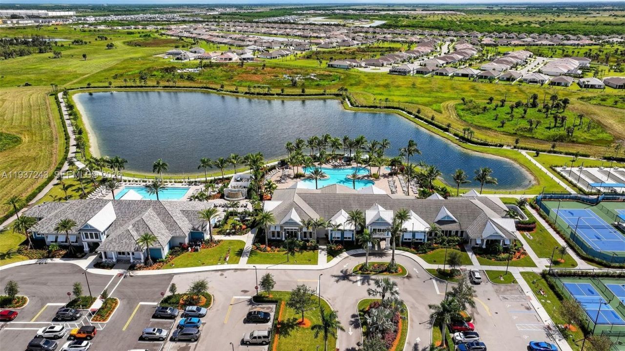 13723 SW Gingerline Dr, Port Saint Lucie, FL 34987 Photo