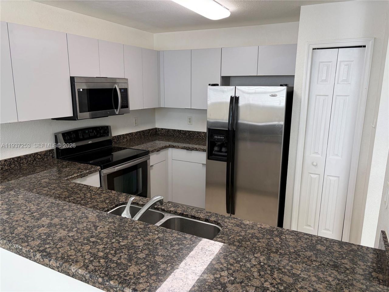 10901 NW 83rd St, Unit 205, Doral, FL 33178 Photo